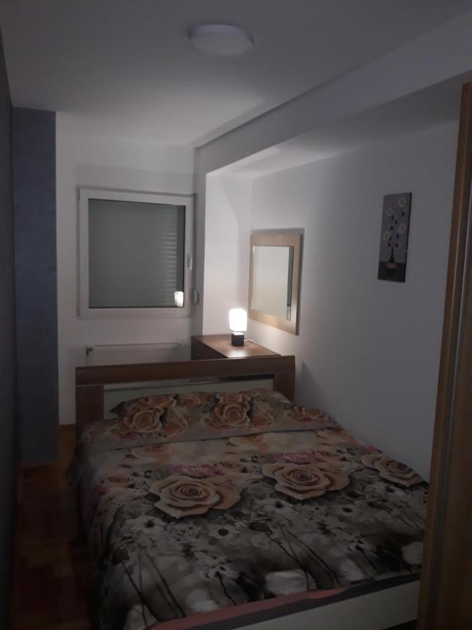 Apartman Vranje Eksteriør billede