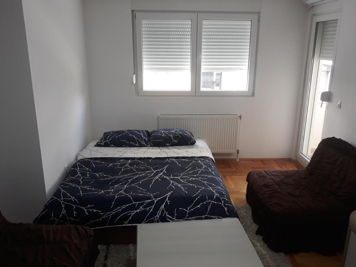 Apartman Vranje Eksteriør billede