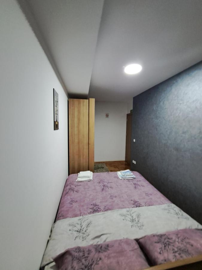 Apartman Vranje Eksteriør billede